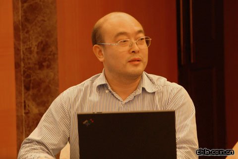 四川農業大學園林學院副院長陳其兵在第三屆全國青年風景園林師沙龍上發言