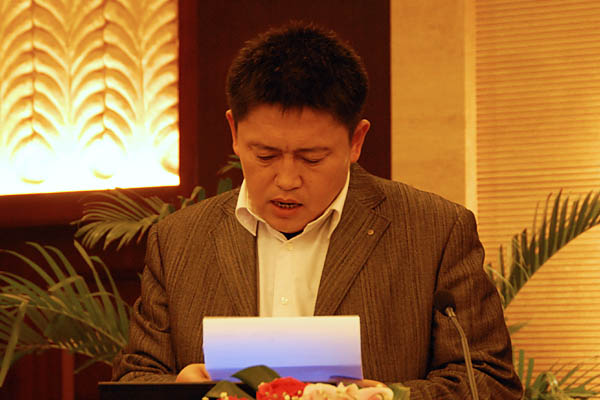 遷安市園林綠化局副局長(zhǎng)陸中剛