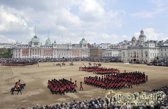 英國(guó)皇家騎兵衛(wèi)隊(duì)閱兵場(chǎng) 中國(guó)風(fēng)景園林網(wǎng)