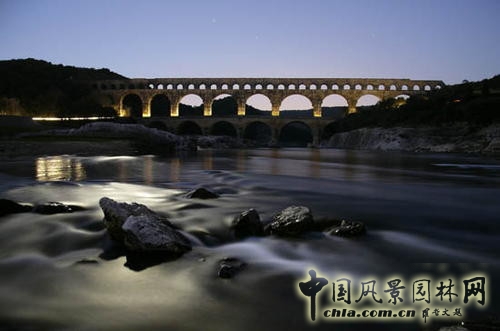 加爾橋 中國風(fēng)景園林網(wǎng)