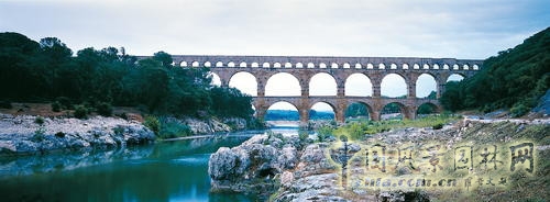 加爾橋 中國風(fēng)景園林網(wǎng)