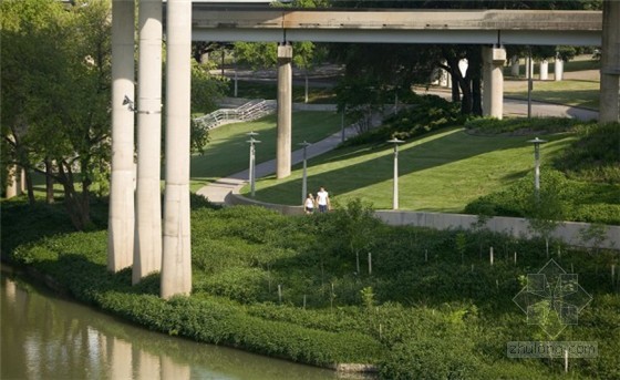 美國(guó)布法羅河灣散步道