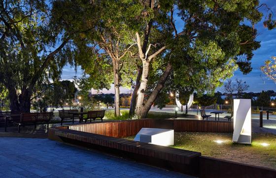 澳洲佩斯FINE瓷器公司景觀