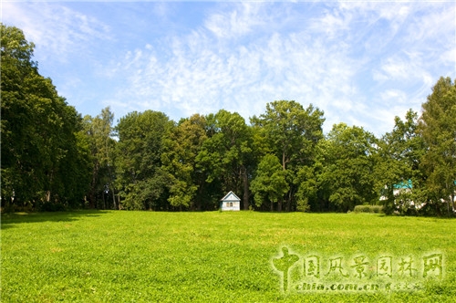 雅斯納亞?波良納