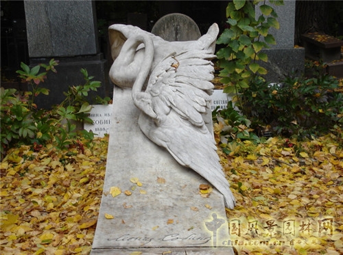 新圣母修道院及名人墓園