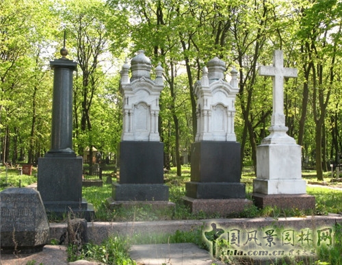 新圣母修道院及名人墓園