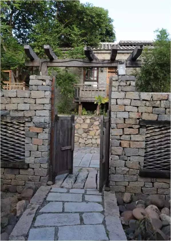民宿設(shè)計(jì)：霸王嶺雨林老屋酒店改造項(xiàng)目