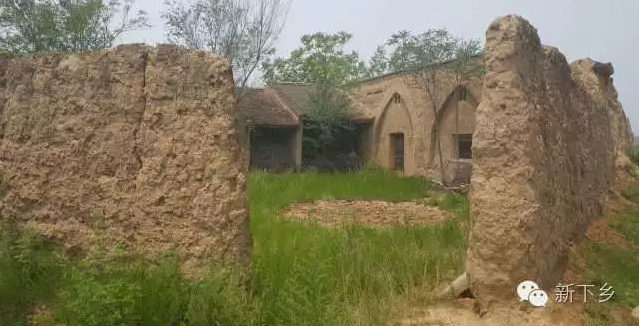 清華大學(xué)建筑設(shè)計(jì)院牛莊窯洞工作營(yíng)地啟動(dòng)