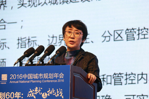 16城市規(guī)劃年會(huì)報(bào)道：歷史發(fā)展階段的要求--城鄉(xiāng)規(guī)劃改革