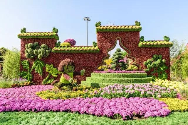 北京花木公司：圓滿(mǎn)完成唐山世園會(huì)國(guó)際精品菊花展工作