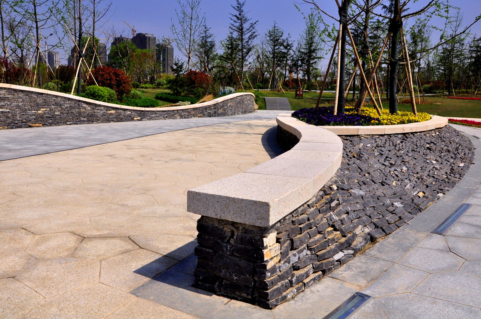 2016園冶杯專(zhuān)業(yè)獎(jiǎng)參賽項(xiàng)目：金龍湖珠山南北坡