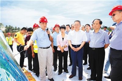 海南書記：建筑景觀要與自然生態融為一體