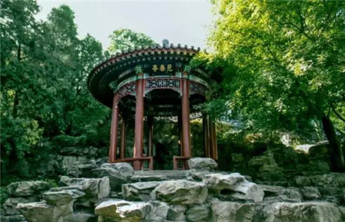 中國傳統(tǒng)園林建筑——亭