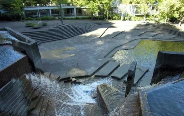 流水公園背后的故事