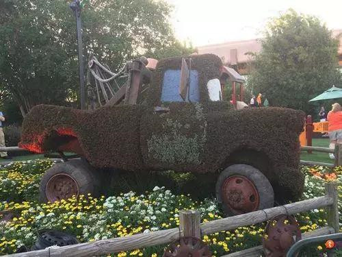 全球創(chuàng)意主題植物雕塑欣賞