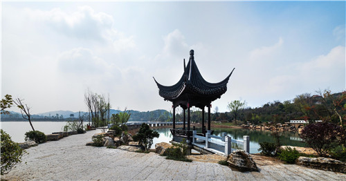 園冶杯專業(yè)獎(jiǎng)：岳陽(yáng)南湖龍山景區(qū)園林綠化景觀EPC項(xiàng)目