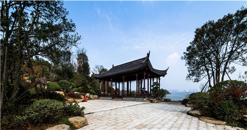 園冶杯專業(yè)獎(jiǎng)：岳陽(yáng)南湖龍山景區(qū)園林綠化景觀EPC項(xiàng)目