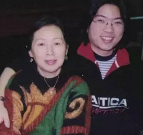 梁思成“忽悠”她去學(xué)建筑，都說(shuō)她是奇女子，沒(méi)想到搞笑能力不輸兒子高曉松
