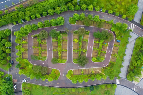 工業遺存＋新的商業模式，活化老工業區