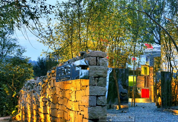 從老屋殘巷到網紅盛景——傳統(tǒng)村落的保護與活化