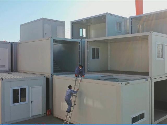 唐山蘆臺：京津裝配建筑企業加班加點趕制醫院用房