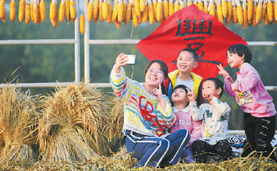 鄉村旅游：從靠山水到賣場景 從賣特產到拼創意