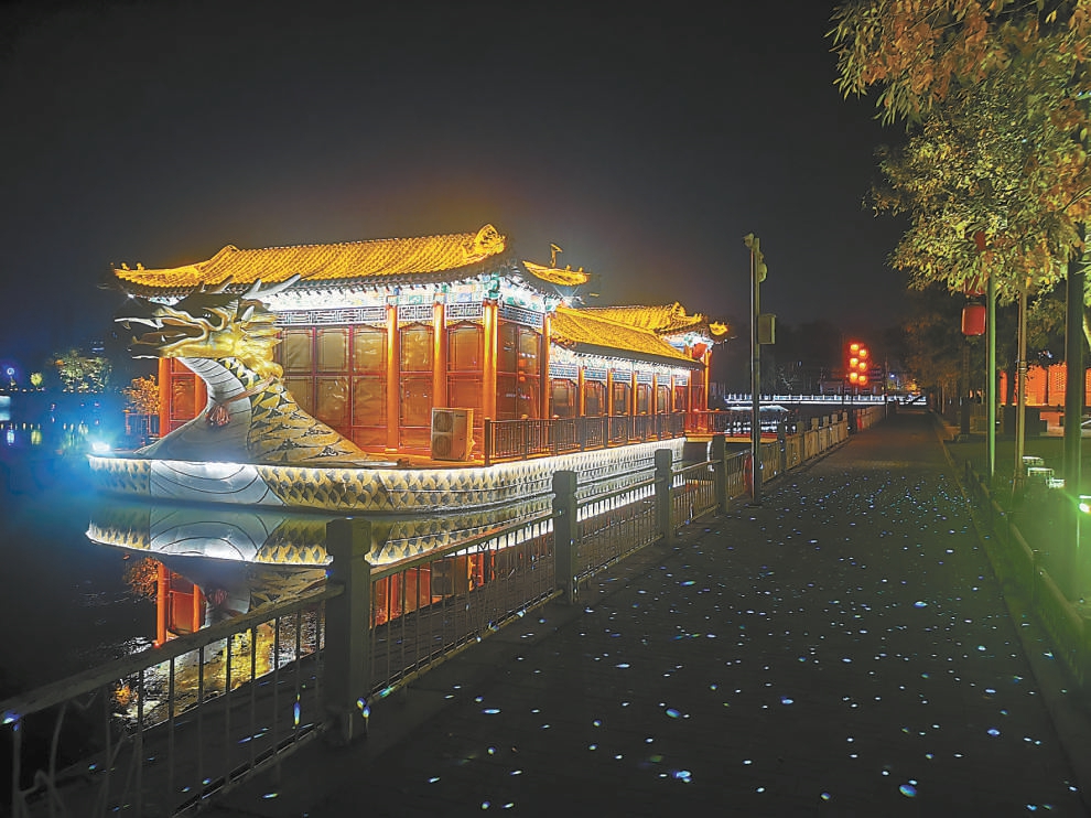 北京：通惠河畔添“御水金環”景觀