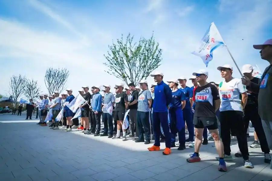 軍事元素與生態(tài)景觀相交融，寶山舉辦“軍地融合”定向賽