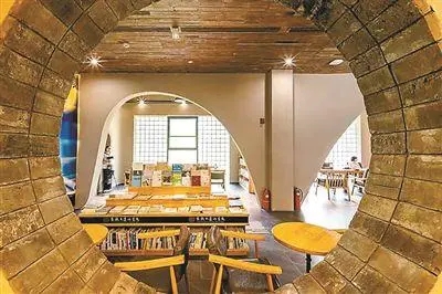 公園里開書店正成為文化時(shí)尚